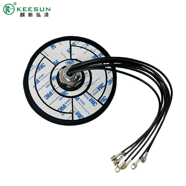 Prostorsko varčna kombinirana antena 7 v 1 – 600–6000 MHz