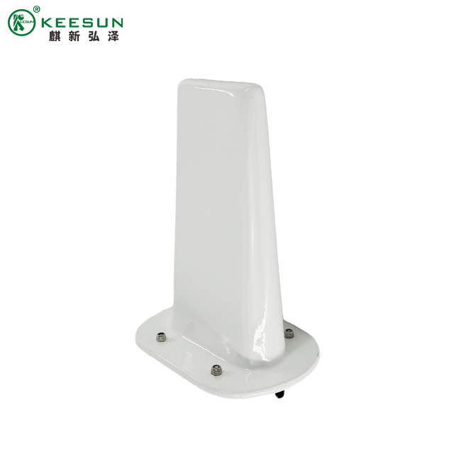 High-Performance 400-6000MHz Ultra-Wideband Omnidirectional Blade Antenna - 5dBi Gain