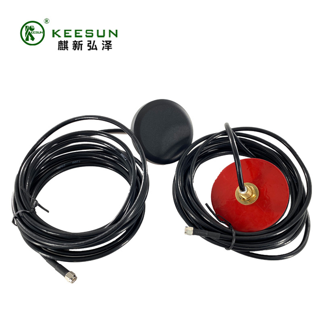 GP00053 | 690-2700MHz 5dBi round shell Antenna with LMR200Coaxial Cable to SMA Female Connector