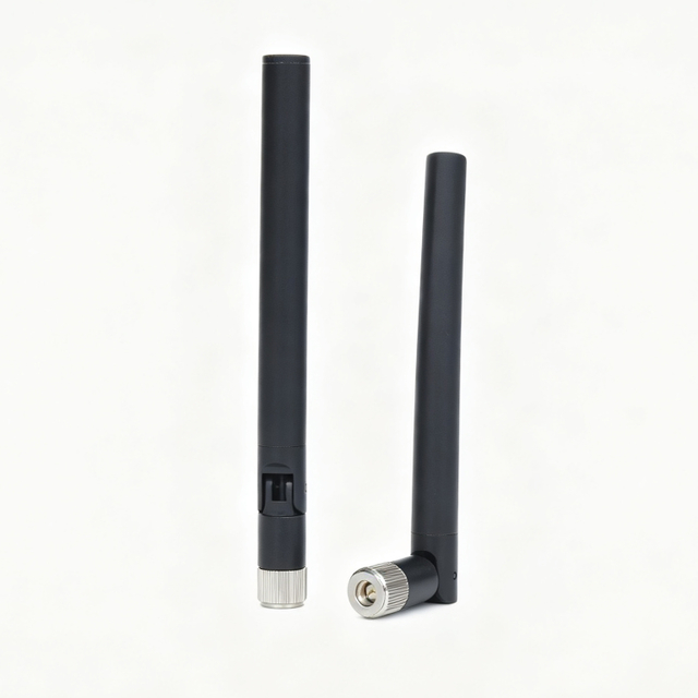 Ăng-ten sợi thủy tinh 3dBi 1350-1450Mhz để sử dụng cho m&aacute;y bay kh&ocirc;ng người l&aacute;i 